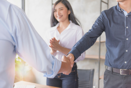 shutterstock_1365713783 Career coaching session using Harrison Assessment to build clarity and confidence